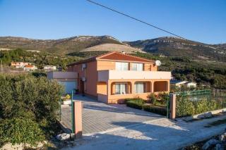 Family friendly house with a swimming pool Kastel Stafilic, Kastela - 20244 - Kastel Stari - 1