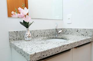 Cobertura Duplex no Campeche Florianópolis, 2 quartos com ar-condicionado, 3 banheiros, WiFi 1Gb, Cozinha completa, Estacionamento, Amplo terraço coberto com churrasqueira - 5