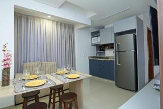 Cobertura Duplex no Campeche Florianópolis, 2 quartos com ar-condicionado, 3 banheiros, WiFi 1Gb, Cozinha completa, Estacionamento, Amplo terraço coberto com churrasqueira - 1