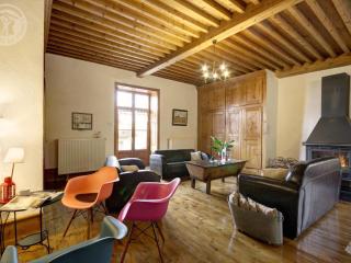 Gîte chaleureux avec cheminée, espace jeux et animaux, proche nature et activités familiales - FR-1-496-315 - Sauvain - 5