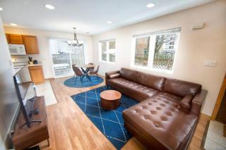Tucked Away Off Brady - 4 Beds - Milwaukee - 0