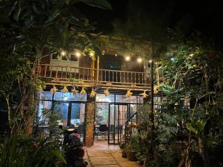 Lily's Stone Garden - - 1