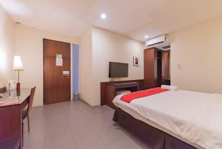 RedDoorz Plus @ Cipaganti Street 3 - Bandung - 3