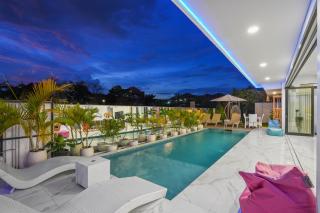 Large Luxury Modern Mansion Sleeps 8 up to 50 - Seminyak - 9