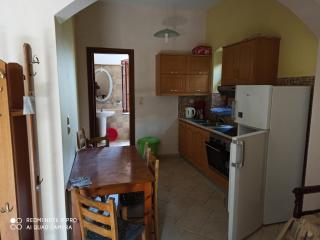 Giannis Gerakios apartments by climbing house - 6