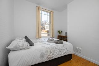 Refurbished Double Bedroom - Londra - 1
