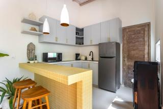 RIYURI GUESTHOUSE - Tumbak Bayuh - 4