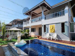 Deluxe Pool Villa close to Beach and Walking Street! - Pattaya - 4