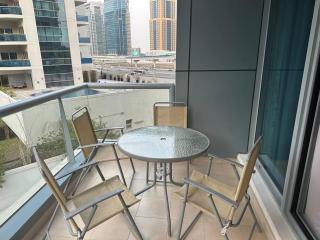 2BedRoom/3bath, Daily Maid, 1 Min to DMCC Metro - Dubai - 6