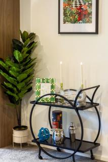 Cozy 1-Bed Apartment with Park Views, Sleeps 4 - Christchurch - 2