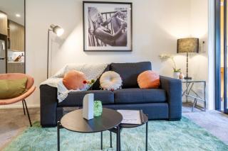 Cozy 1-Bed Apartment with Park Views, Sleeps 4 - Christchurch - 9
