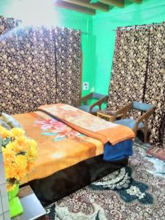 WANI GUEST HOUSE - Gulmarg - 3