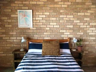 S u r f @ P o i n t No.5. (Holiday/Work Getaway) - Jeffreys Bay - 5