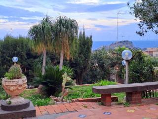Unica - Aci Castello - 0