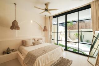 Villa Coconut Canggu - Canggu - 3
