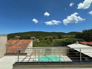 Casa na região dos lagos, Com piscina, Para 8 Pessoas. - Iguaba Grande - 0