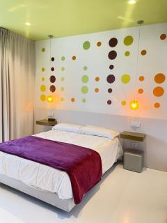 LAHOLA Glam Suites - Torremolinos - 0