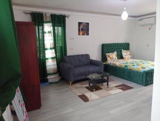 Makeena Berry Cosy Mboa - OLYMPE - Douala - 3