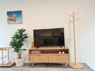 Central 2BRM 2BTH townhouse FREE carpark - Christchurch - 2