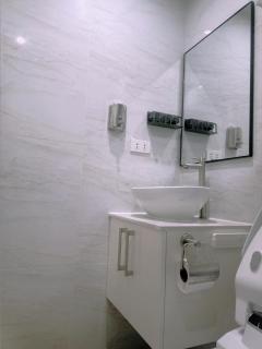 Quezon City Apartment Condo Victoria Sports Tower - Manila - 2