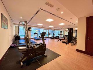 Rustic Elegance By The Lake Studio Cabin In Jlt - Dubai - 6