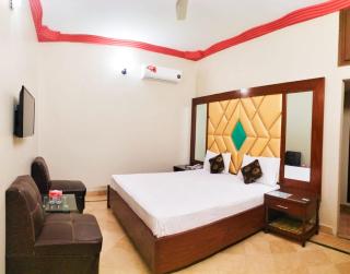 GULSHAN PALACE Near Agha Khan Hospital Expo Center Airport - 6
