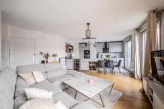 Charming Terrace Apt Near Paris - Olympics - Les Lilas - 0