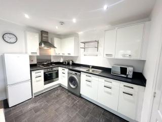 Bourneville House by Blue Skies Stays - Stockton-on-Tees - 6