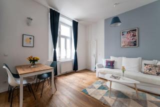Chic Studio Near Metro & Center by HM - Wenen - 3