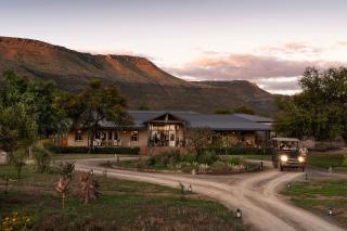 Samara Karoo Reserve - Graaff-Reinet - 9