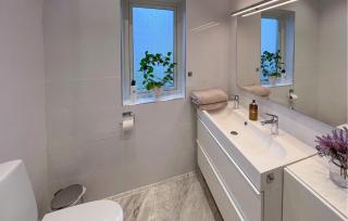 2 Bedroom Amazing Home In Kumla - Kumla - 8