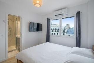 1 Bedroom#Haussmann#Amazing view#EffeilTower#AC - Parijs - 1