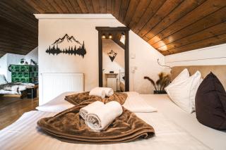 MountainView Lodge - Sauna, Ski-out und Ski-in nah, Naturpool - 1