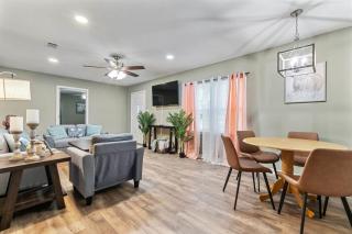 Renovated Home Perfect for Family - 8