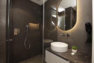 Gremmy Boutique Hotel - Tirana - 1