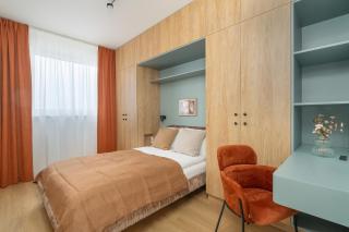 Unique 2-Bedroom Apartment on the 10th Floor with FREE GARAGE Poznań by Noclegi Renters - Poznan - 8