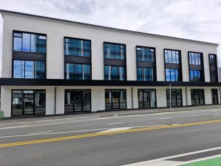 Salisbury Apartments 7 - 1