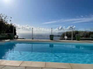 Villa climatisée, 5 Pieces, 140M2 grande piscine vue époustouflante proche plage du Rupione Pietrosella - 8