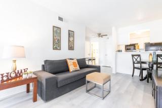 Simplicity At Its Finest One Bed One Bath in DFW - Dallas - 8
