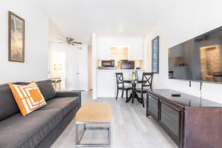 Simplicity At Its Finest One Bed One Bath in DFW - Dallas - 7