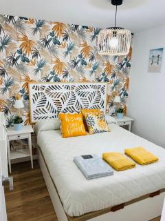 APARTAMENTO NUEVO CÉNTRICO en PRIMERA Línea de playa con vistas al Mar, Piscina, aire acondicionado y wifi - Peñíscola - 1