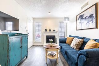 Stay Awhile In This Cozy 1 Bed Apt - Dallas - 0