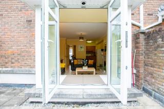 122 - Large Duplex with Parking by Shortstays - Galway - 7