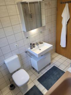 Fewo - klein aber fein, 1-3 Personen, Souterrain - Rödental - 3