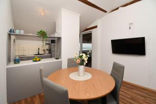 Apartments Villaarta Murter - Murter - 3