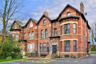 FREE PARKING - Beautiful 2-BR Flat in Manchester - Manchester - 2