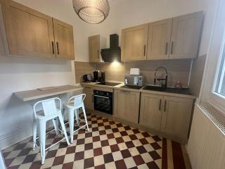 Appartement F4 centre Moulins - Moulins - 4