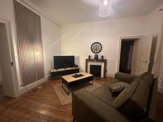 Appartement F4 centre Moulins - 8