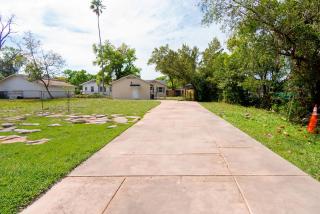 Highland Heights - Tampa - 6