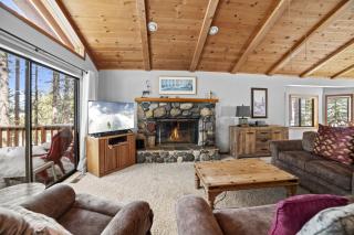 4 Bedroom Home at 392 Skidder Trail - 6